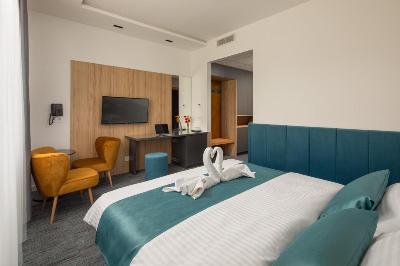 Sziget Hotel Nyíregyháza Zewnętrze zdjęcie