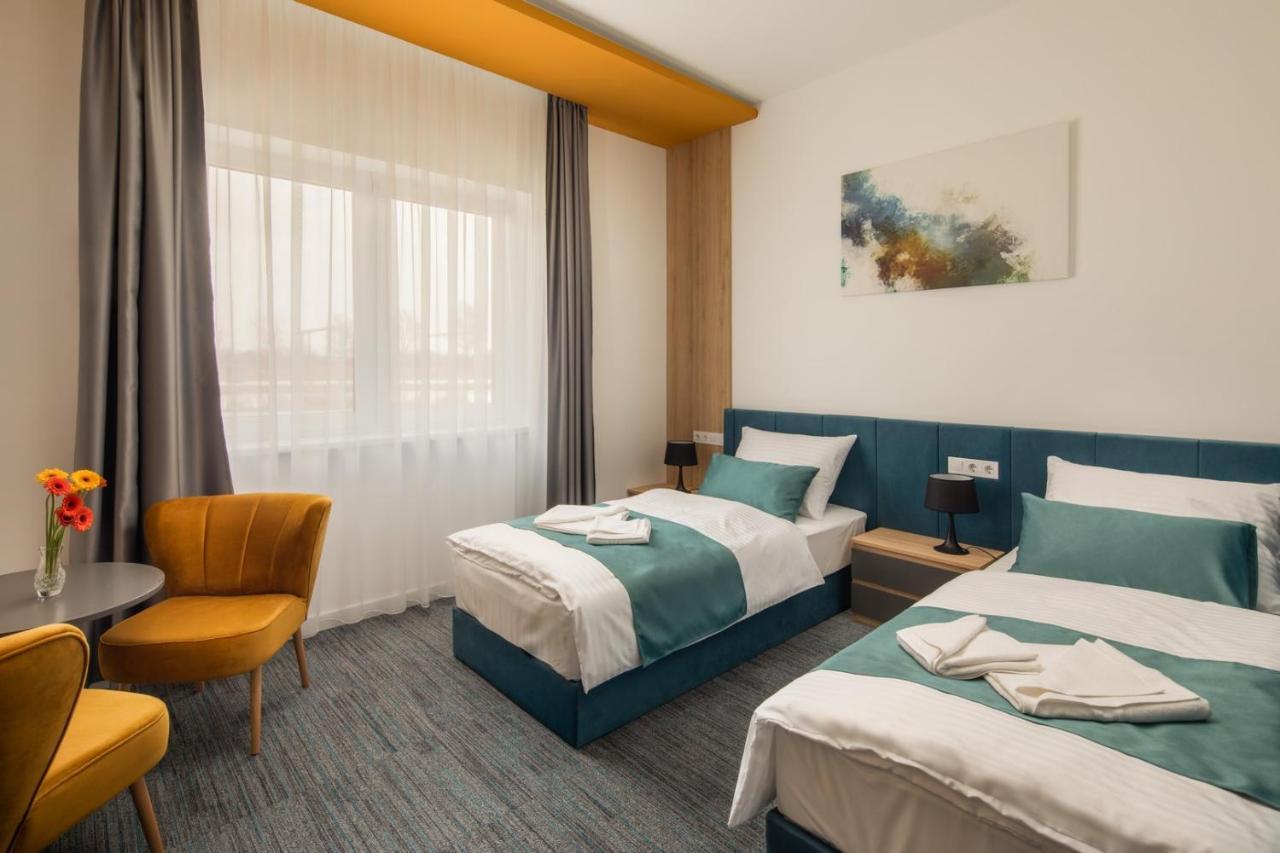 Sziget Hotel Nyíregyháza Zewnętrze zdjęcie