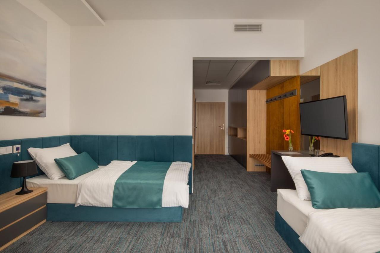 Sziget Hotel Nyíregyháza Zewnętrze zdjęcie