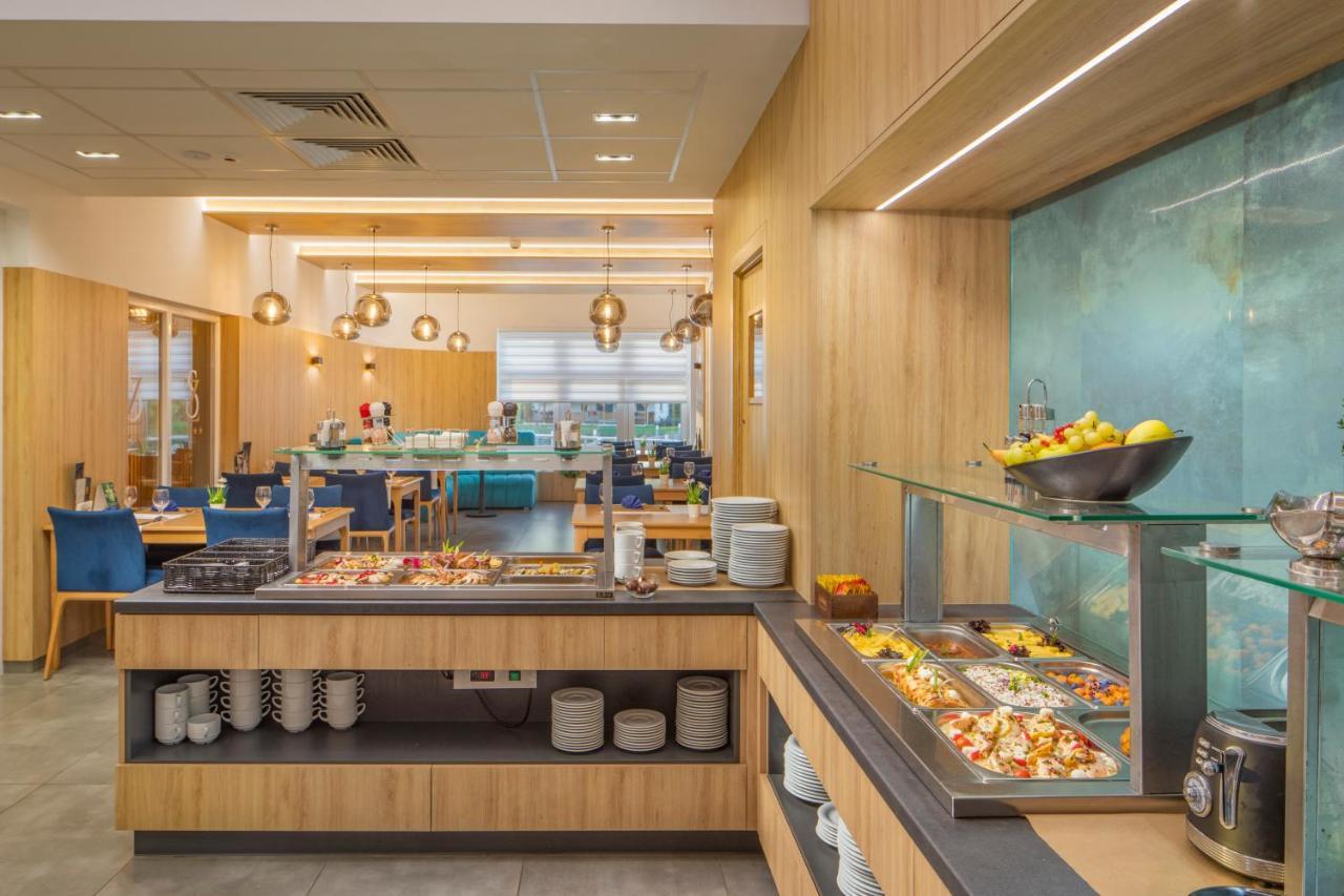 Sziget Hotel Nyíregyháza Zewnętrze zdjęcie
